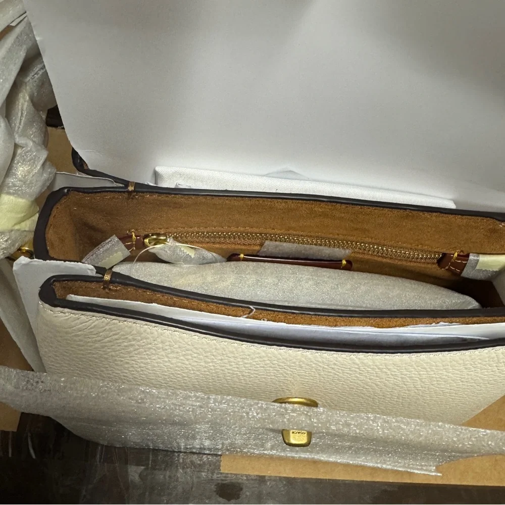 Coach Women’s Cassie 19 Pebble Leather Crossbody - Chalk - Picture 13 of 14